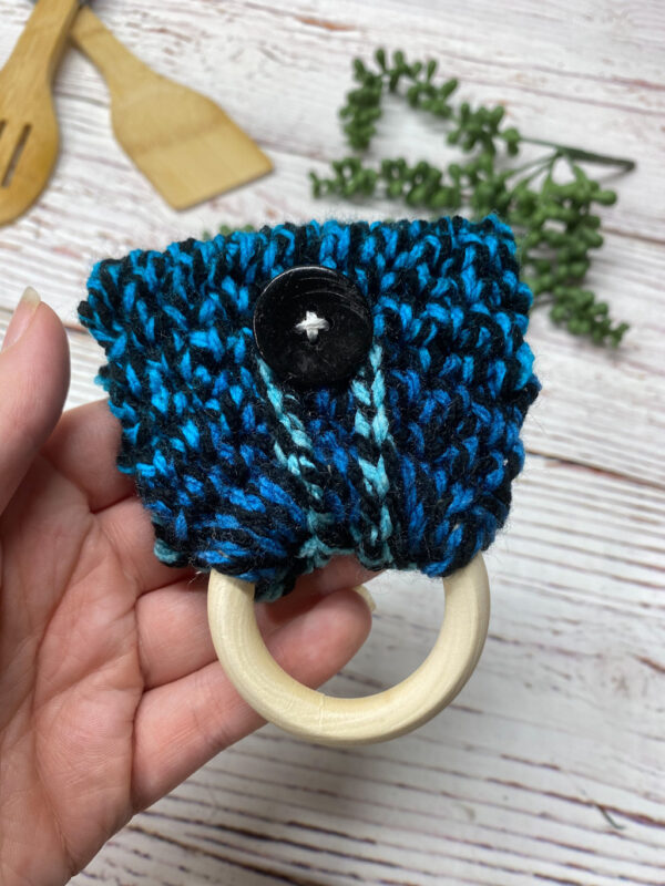 Kitchen Towel Holder - Blues - Pattern 2 - Image 2